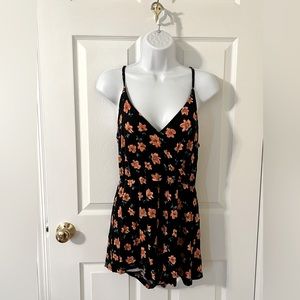 Black & Flower - Romper - Small